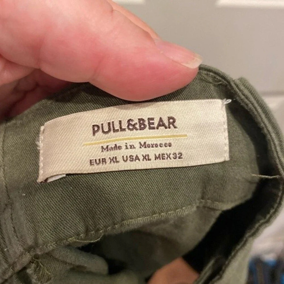 Pull and Bear Shorts size XL - Picture 4 of 4